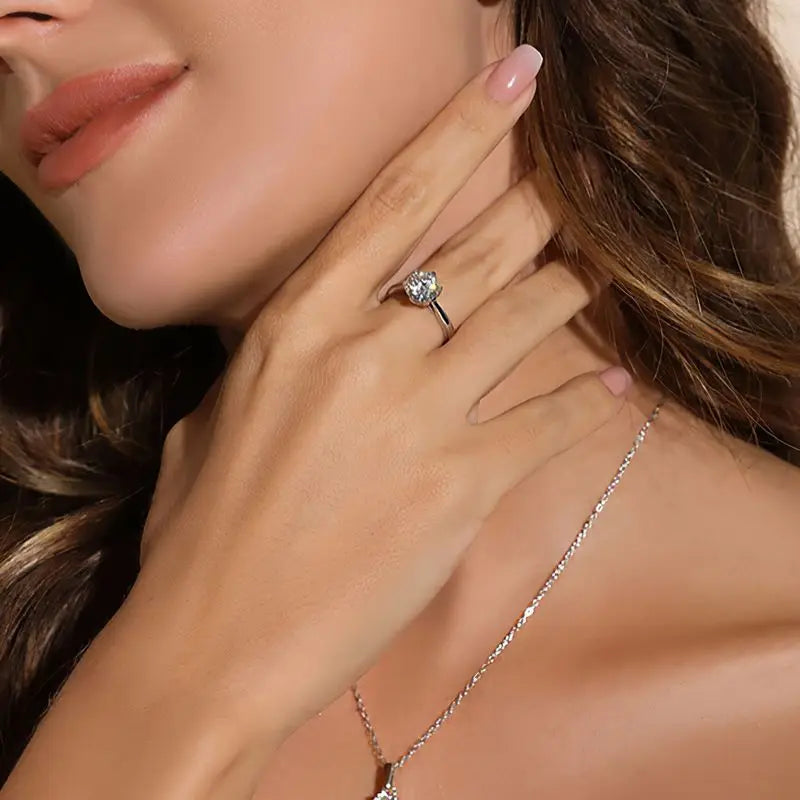 Luxus-Moissanit-Ring