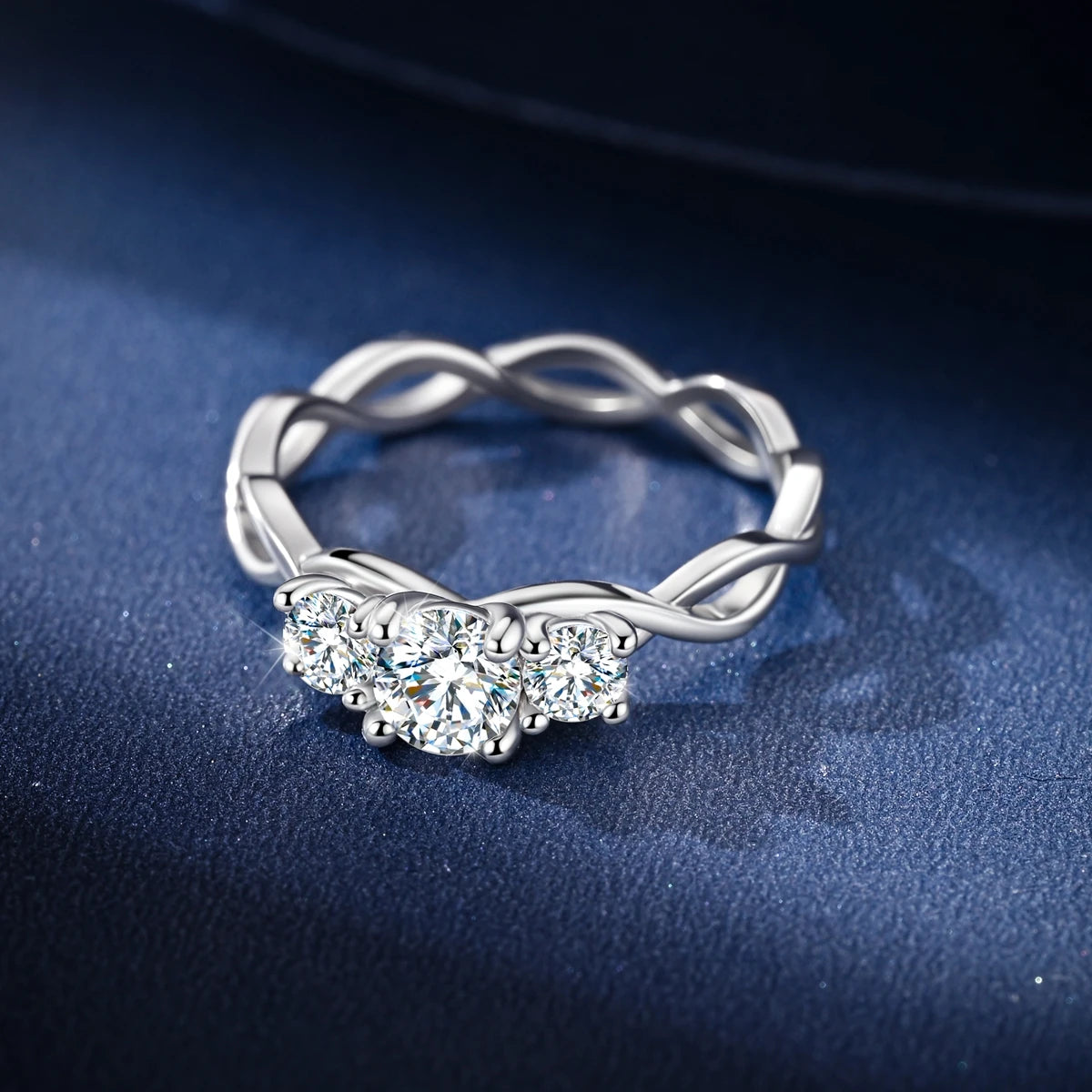 Eleganter Moissanit Ring, 925er Sterlingsilber, Geflochtene Form