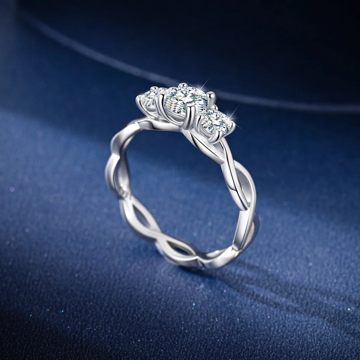 Eleganter Moissanit Ring, 925er Sterlingsilber, Geflochtene Form