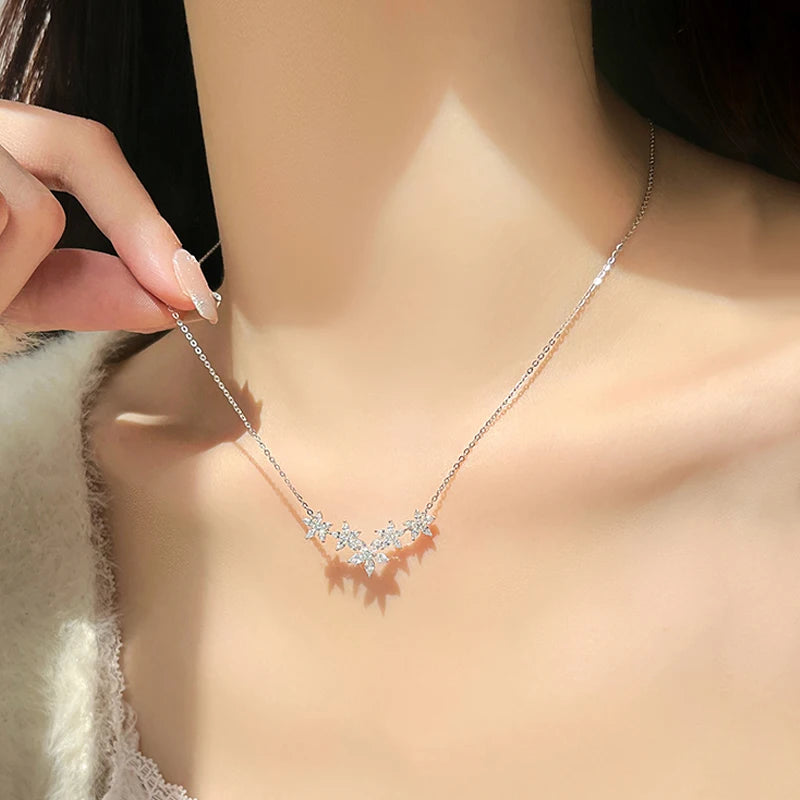 Lnngy Exquisite Moissanit-Diamant-Halskette aus 925er Sterlingsilber mit Blumenanhänger