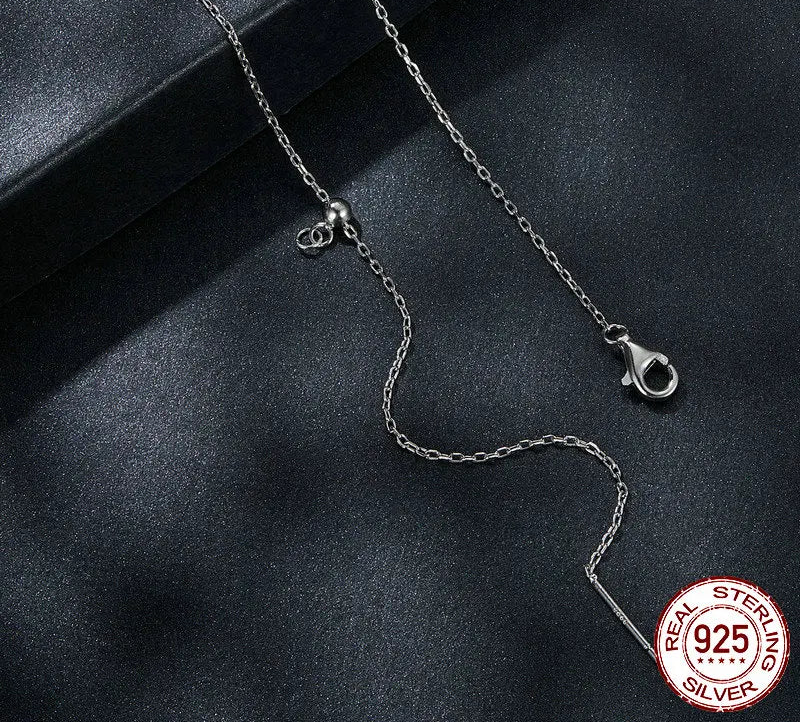 Tropfenanhänger mit 0,5 Karat Moissanit – 925er Sterlingsilber